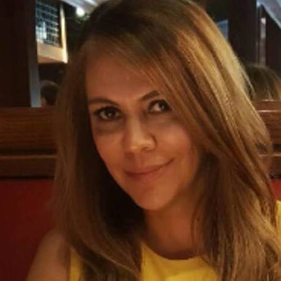 Meet your Posher, Sylvia - Picture 1 of 1